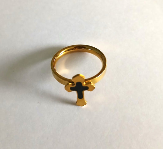 Gold-Golored Costume Jewelry Ring with a Distinctive Cross Design,