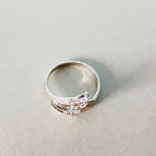 Elegant Silver Rings from Nairobi, Featuring Shiny Gemstones