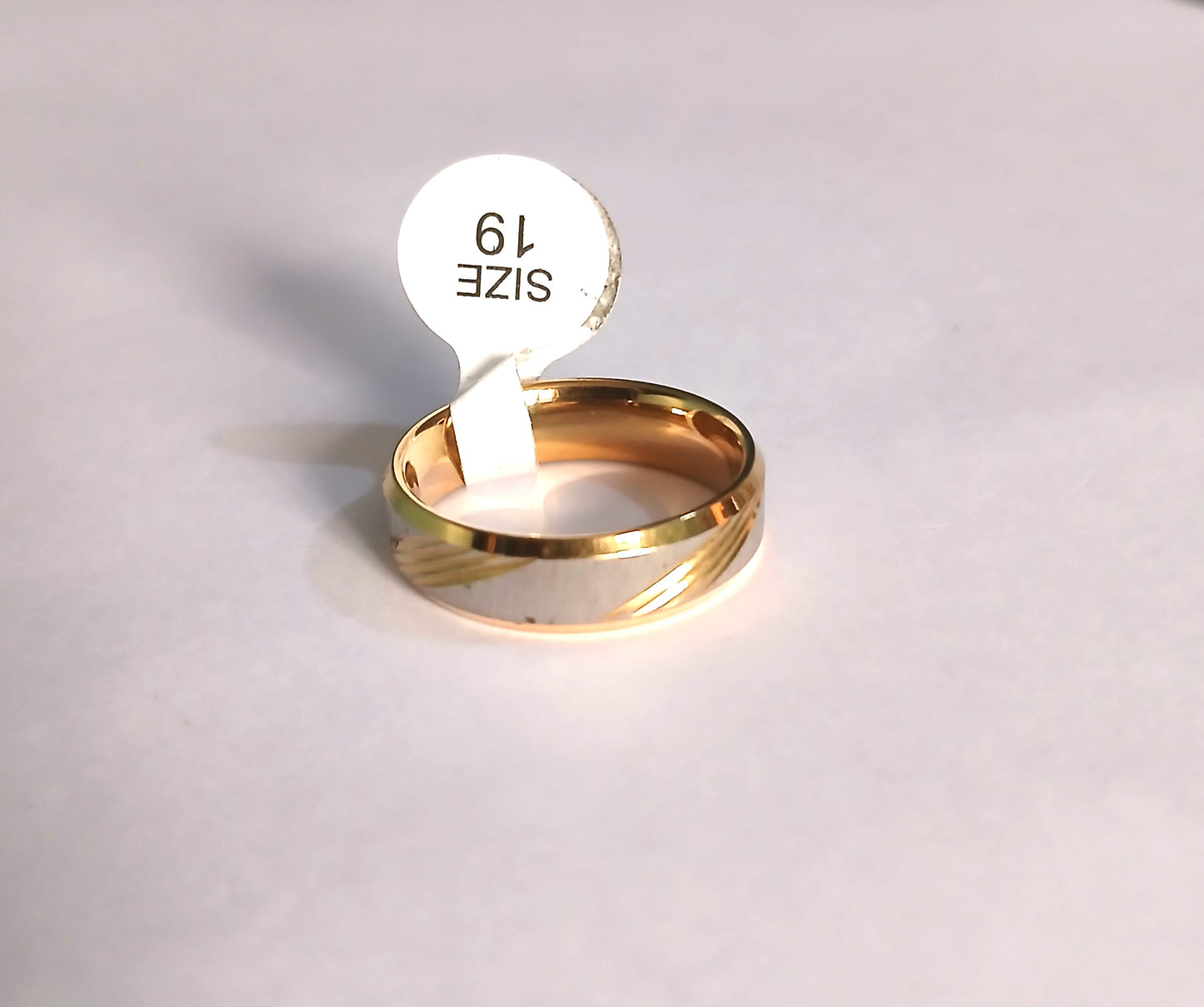 Unique, Gold-Colored Ring