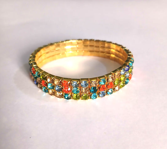 Shiny Gold-Colored Bracelet Multicolor Design