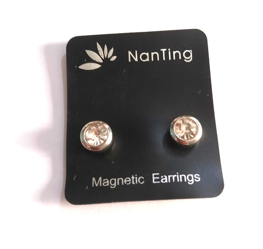 Magnetic Stud Earrings with a Shiny Design