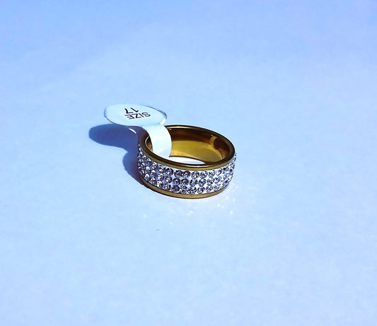 Radiance Silver Ring with Shimmering Small Gemstones