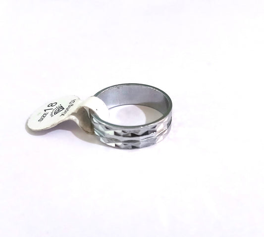 Sleek Silver Unisex Round Ring