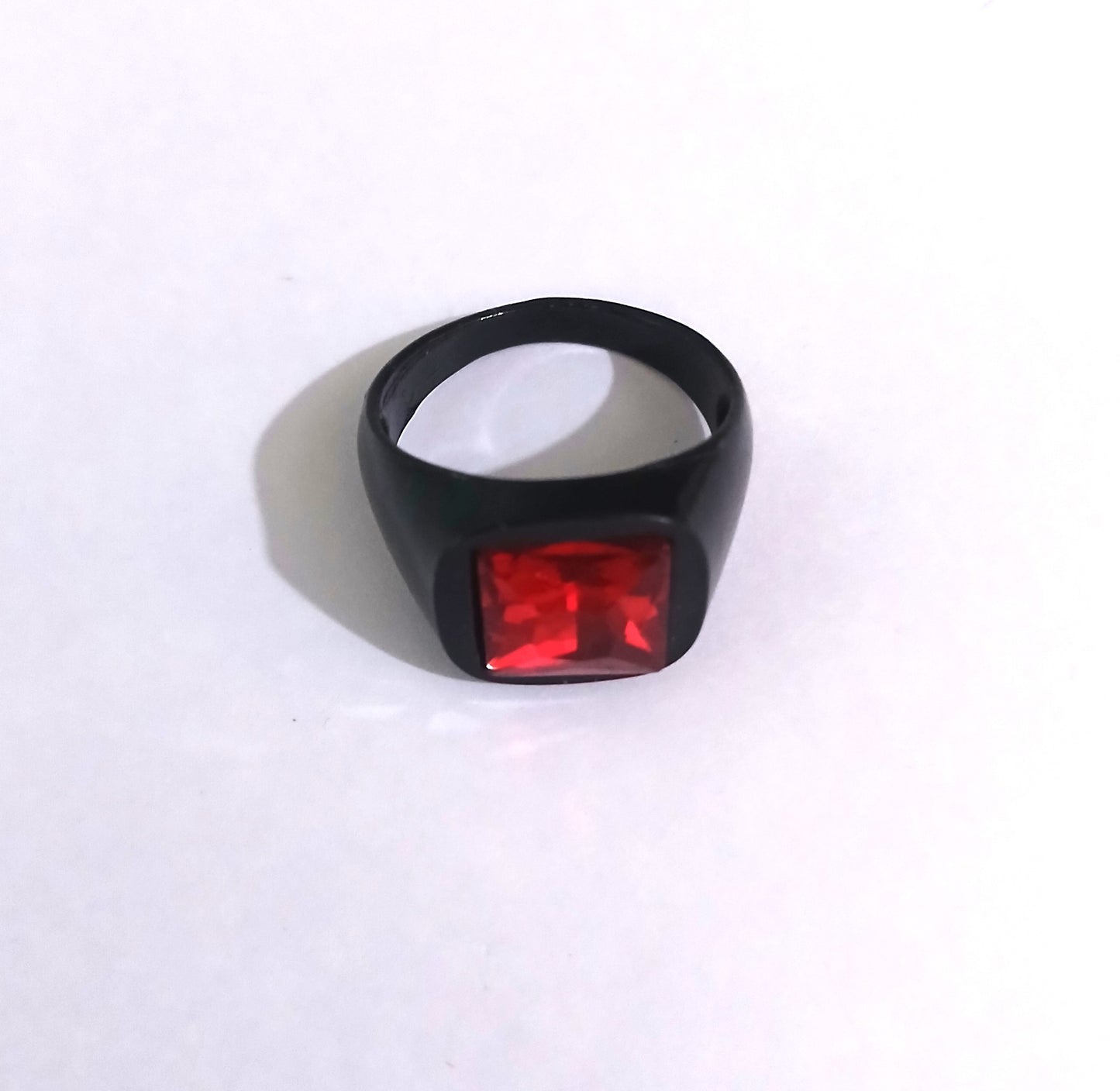 Black Men's Ring with Red Shine – South B Nairobi Style