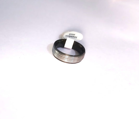 Sleek Silver Black Band Ring – Affordable Style in South B Nairobi