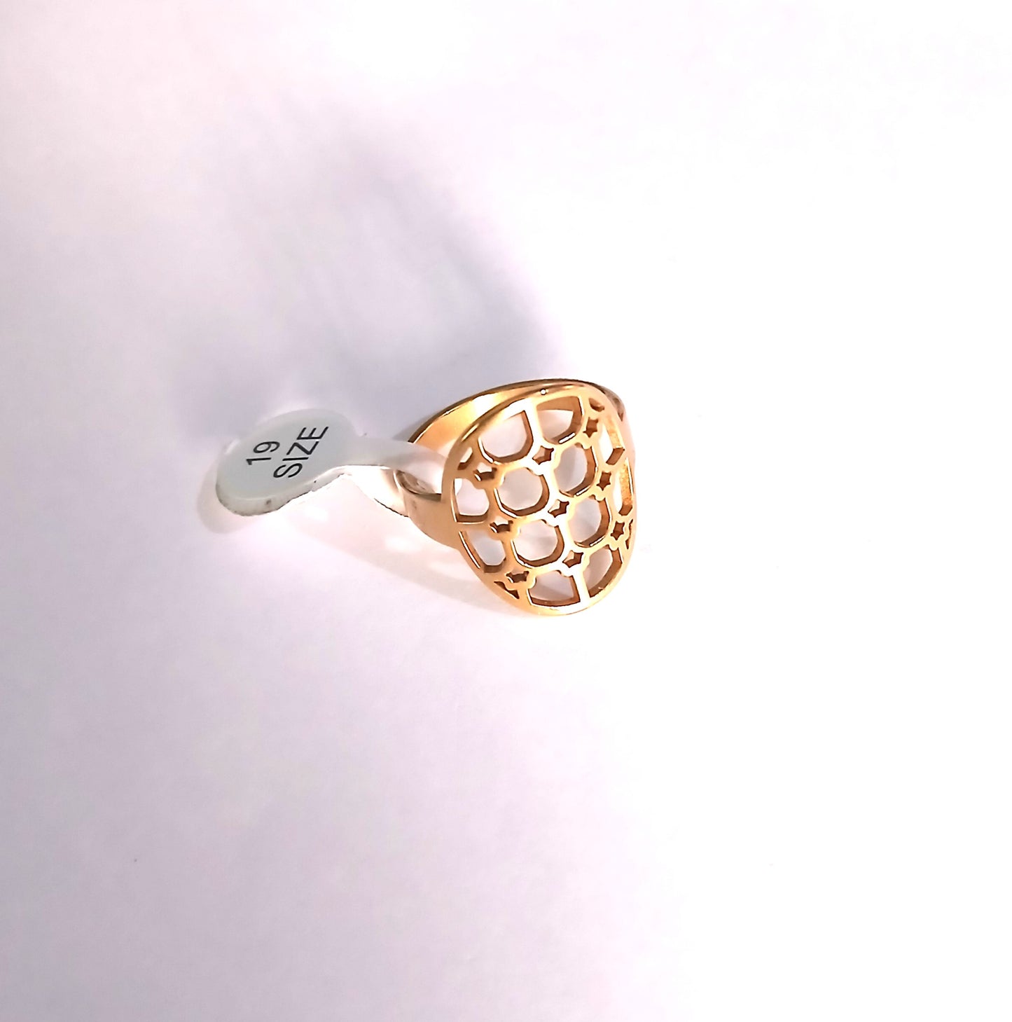 Stylish Yellow Gold Ring for Every Occasion