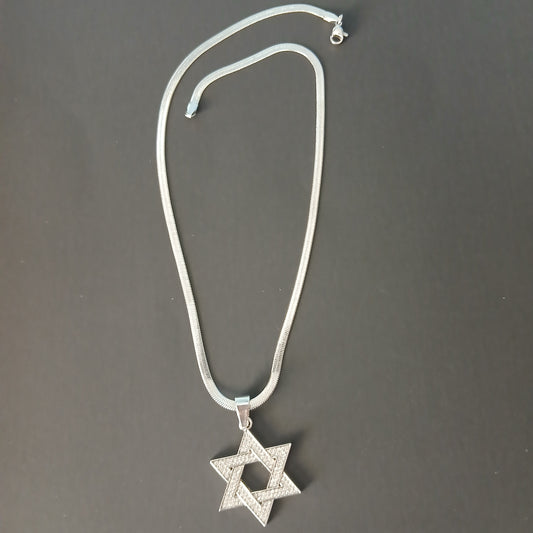 Affordable Silver Fashion Necklace – Nairobi Street Style